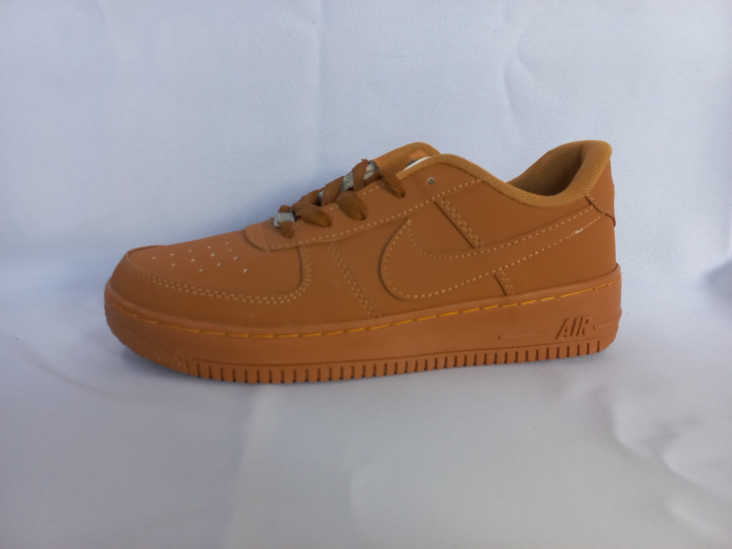 Nike Air Force 1 Low color café