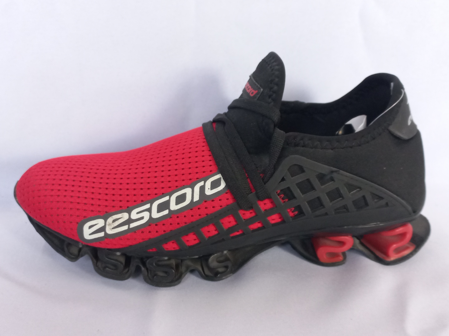 Eescord 3490 negros con rojo