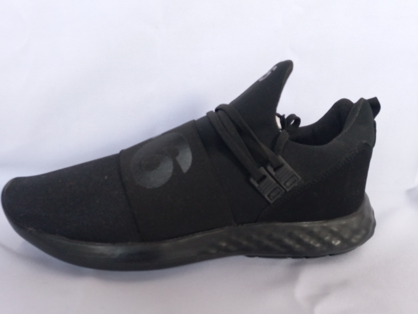 Y-6 Slip-on negros