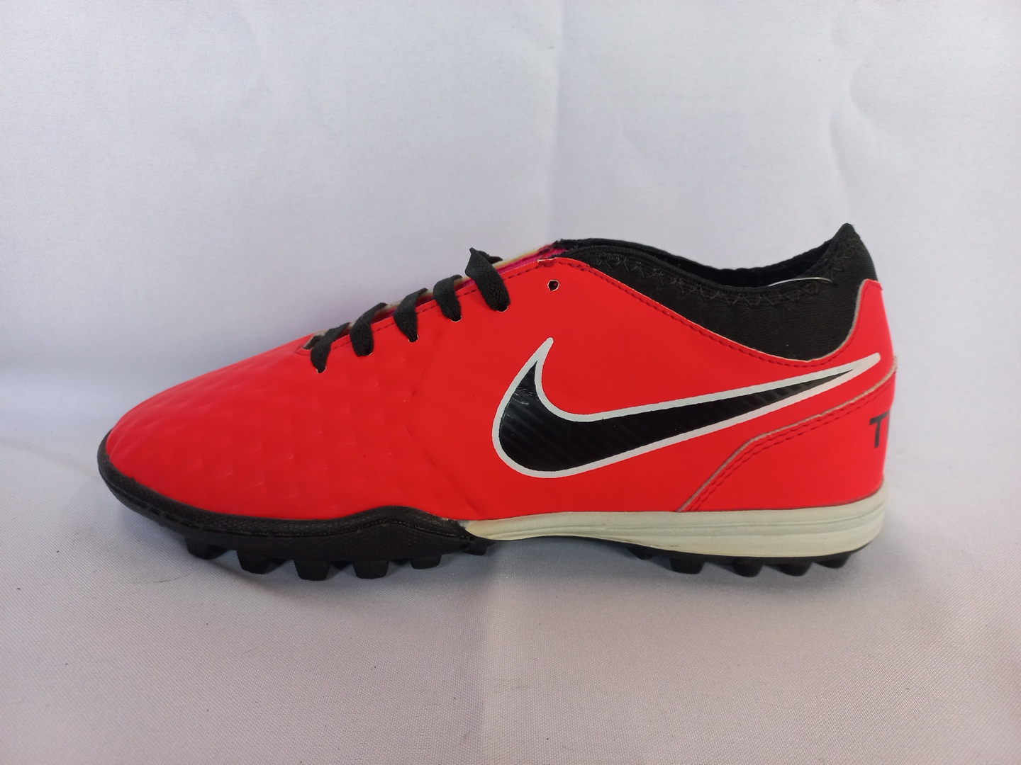 Nike Tiempo Legend 8 rojos