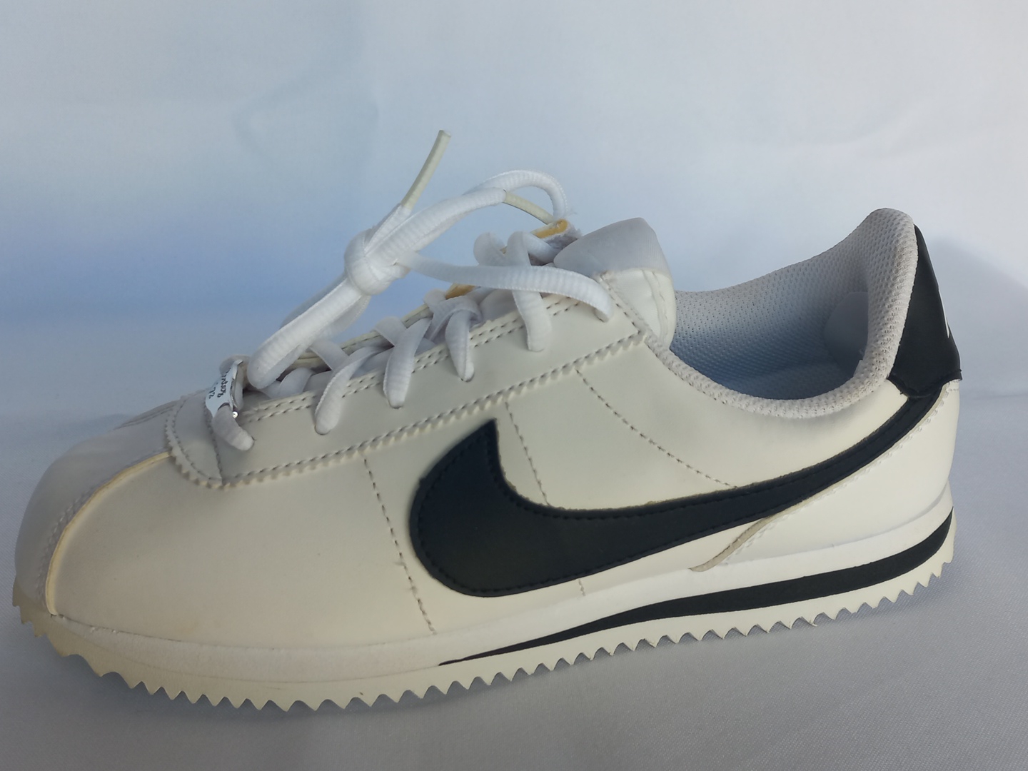 Nike Cortez White/Black