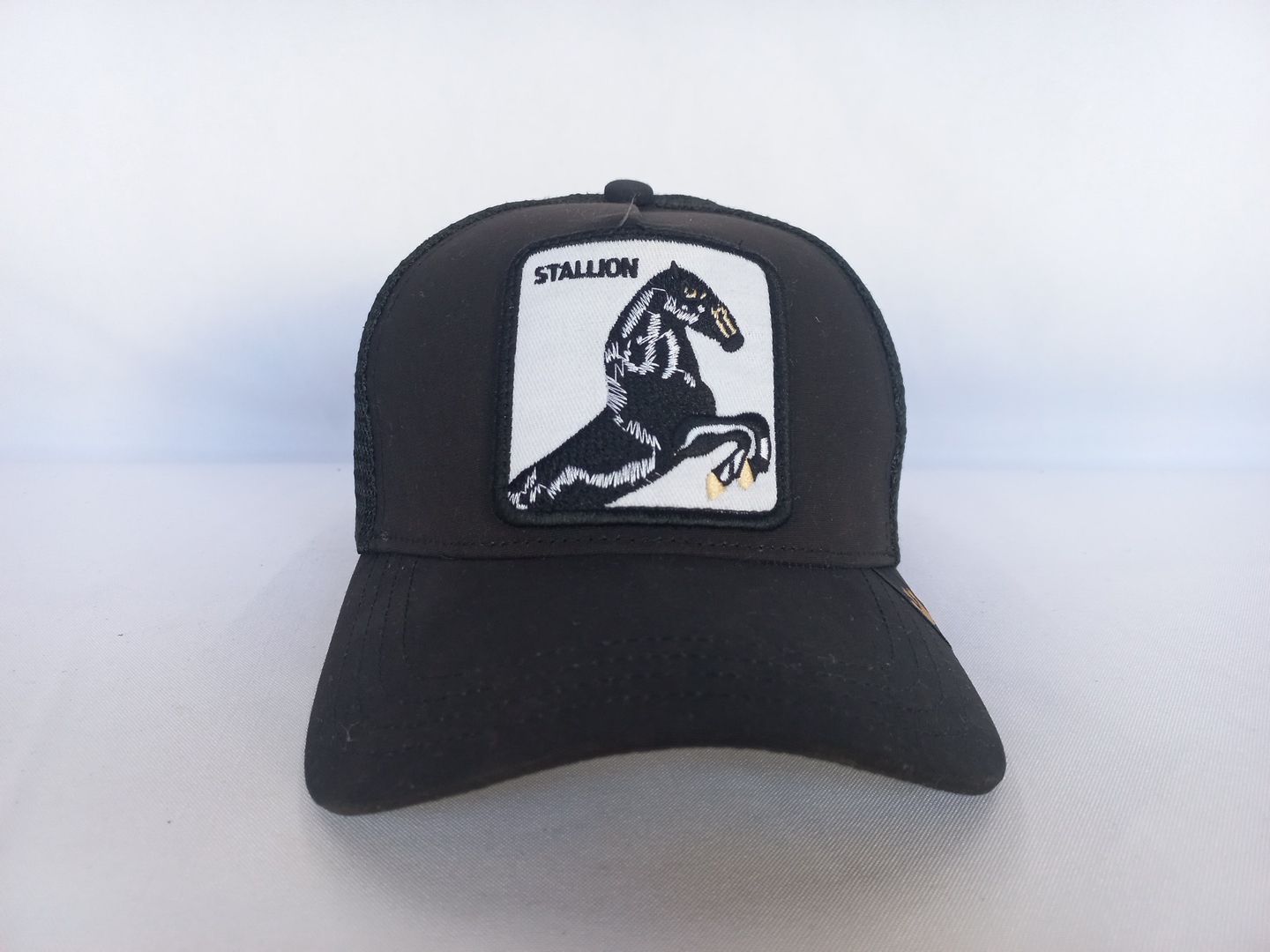 Gorra negra Goorin Bros Caballo